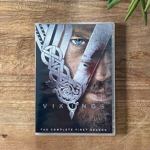 VIKINGS Season 1 Complete DVD Set